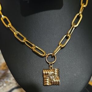 Chunky Paperclip Gold Chain With Iconic Logo Pendant Necklace